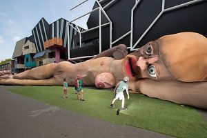 Everybody sets a record