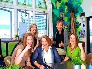 Footscray: Campaign to buy Dancing Dog off to a flying start