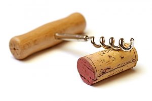 Decanter: The cork lives on