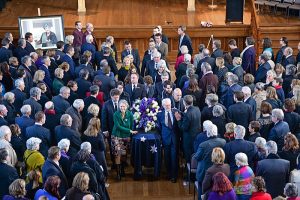 Valé, favourite daughter