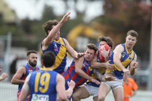 Williamstown go top after win over old enemy