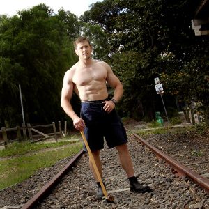 The addictive world of body building