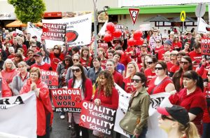 Teachers walk over offer that’s a ‘cut in real terms’