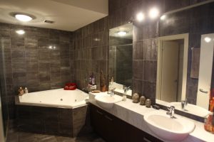 Watch the waves roll in