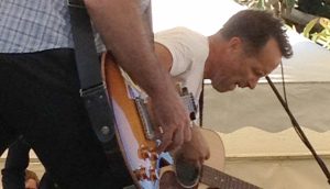 Mark Seymour has Altona in the groove