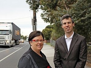 Greens drive truck issue as state election nears
