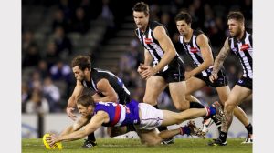 Gallery: AFL-Western Bulldogs v Collingwood