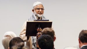 Multifaith blessing for mental health clinic’s move