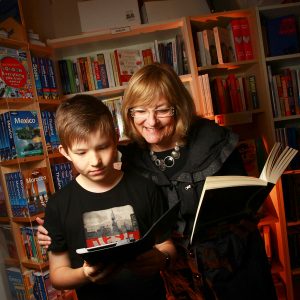 Bookshops face the digital age