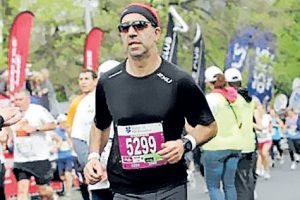 250km Sahara race the planet’s toughest