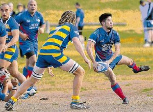 VRU: Bulldogs roll on after late tries