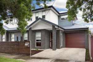 Modern in leafy surrounds