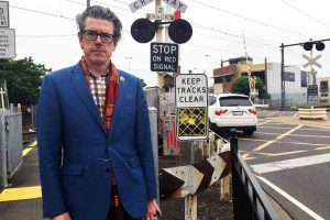 Williamstown North flyover would ‘split community’