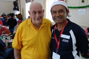 One man’s Christmas spirit feeds dozens