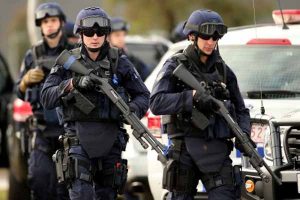 Dramatic arrest at Altona Bunnings