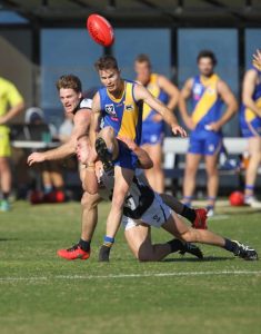 Sports shorts: Williamstown irresistible