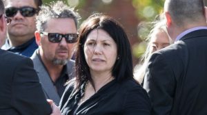Gangland widow Roberta Williams challenges Bill Shorten in Maribyrnong
