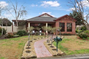 Riverside delight: 21 Templeton Court, Werribee, 3030