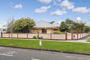 The sun also rises: 54 Victoria Street, Williamstown, 3016