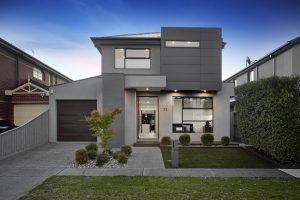 Perfection by the bay: 13 Kingshott Close, Williamstown, 3016