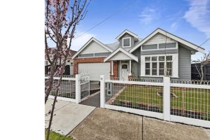 An American on Ford: 71 Ford Street, Newport, 3015