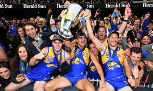 ‘Crazy’ day caps West Coast’s season