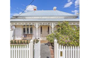 Beautiful family spaces: 43 Elphin Street, Newport, 3015