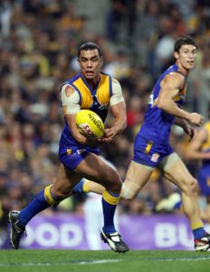 Kerr to play for Taylors Lakes