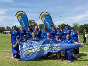 Flag caps off perfect debut