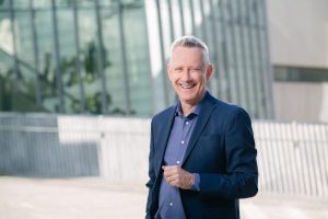 Omicron variant forces government to pause return of international students