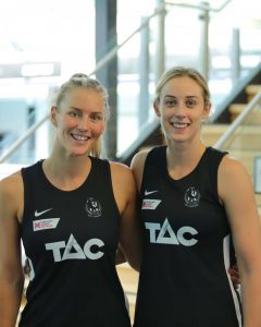 Davies, Holmes join Collingwood