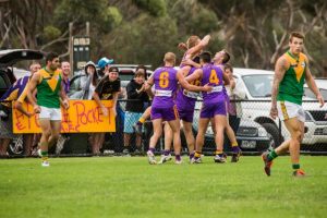 Altona trounce Spotswood