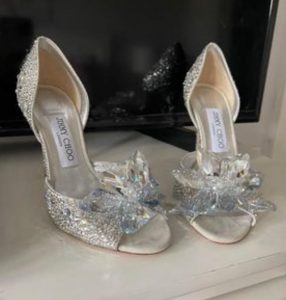 Kate’s missing slipper