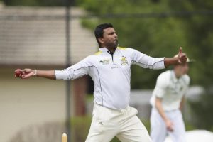 Clubbers sign all-rounder