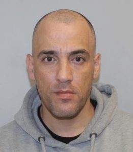 40-year-old man wanted on warrants