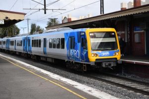 Western rail plan gaining traction