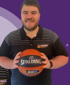 Gators appoint Turton as coach