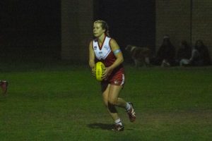 Roosters just hold on