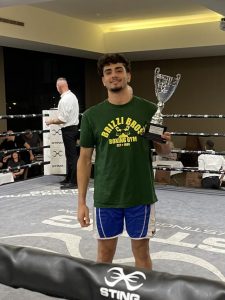 Farah boxing above his weight