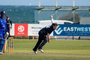 Eagles back on winners list