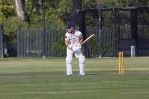 Young star stands up