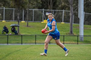 Spurs get first Western FL finals win