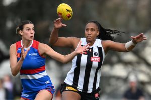 Western Bulldogs get first win of season