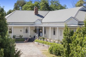 Charming Victorian home on a spacious 4,429m² vlock