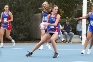 Netballers over Southern, rain