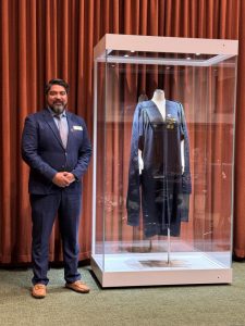 Mayoral robes memorial for Carter