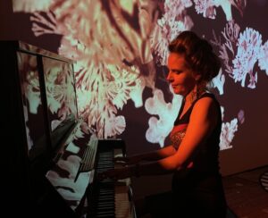 Op shop piano concerts return