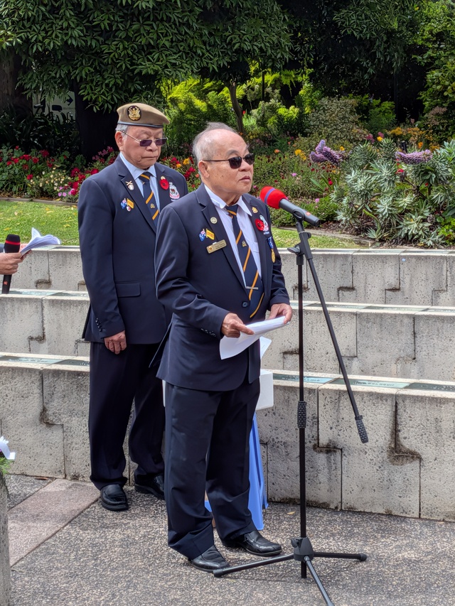 Rain falls to stop Remembrance Day in Footscray
