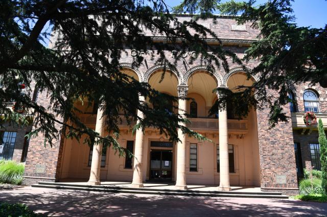 Community members wanted for council committees