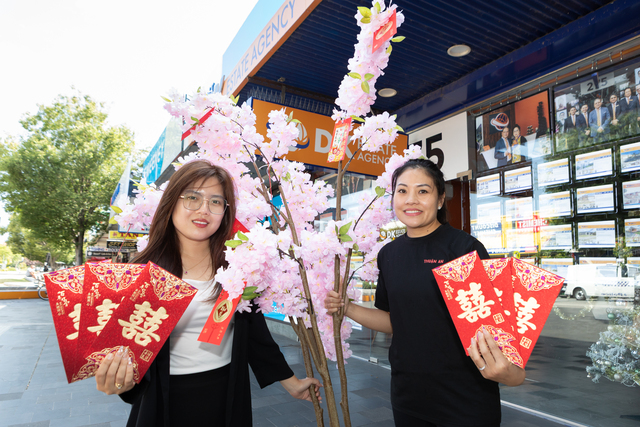 Sunshine welcomes Lunar New Year